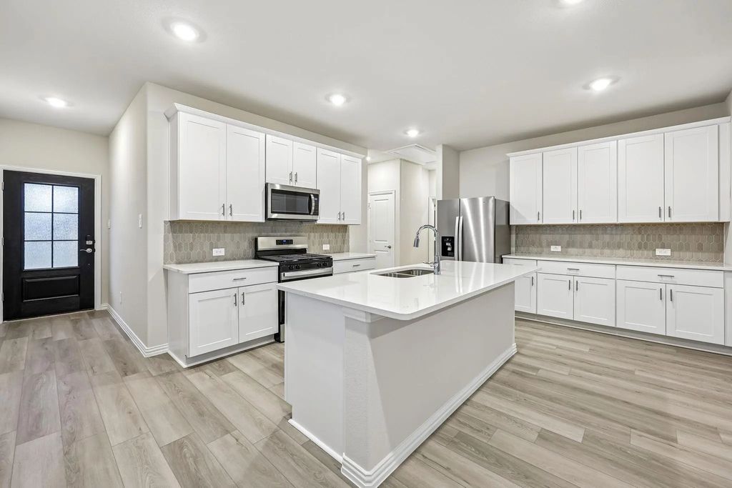 3045 O Pines Drive, Farmersville