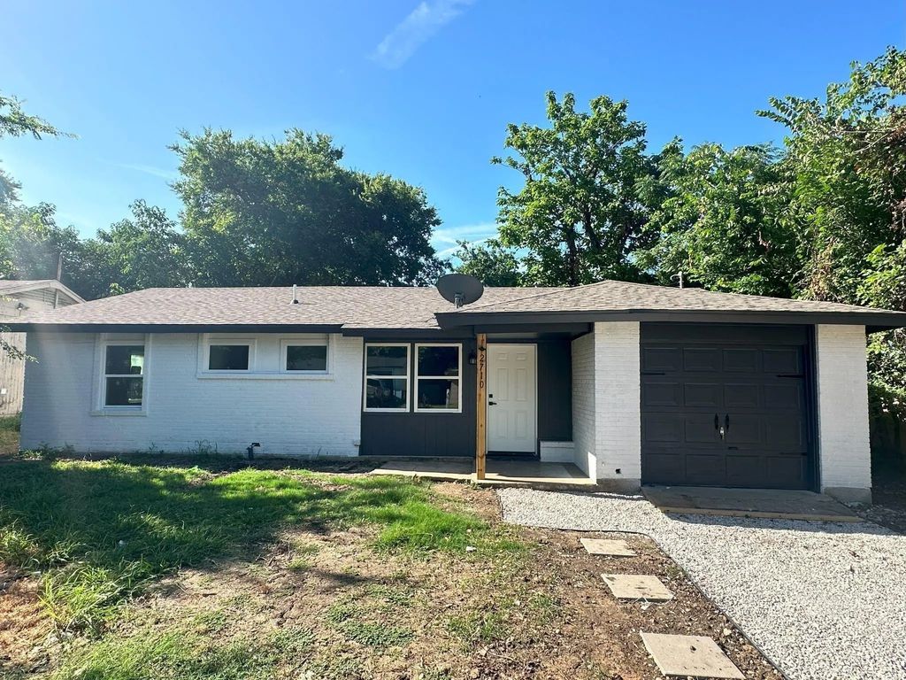 2710 Roberts Circle, Arlington