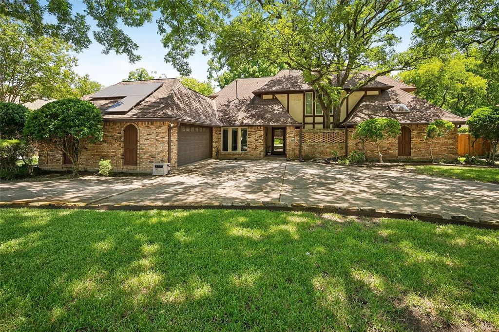 3412 Rockbrook Drive, Plano