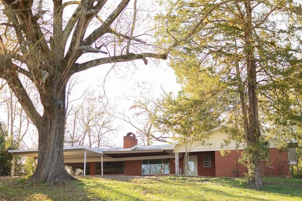 1504 Emanuel, Natchitoches