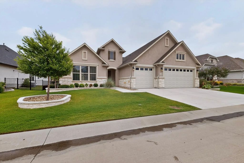 8709 Basanite Avenue, Denton