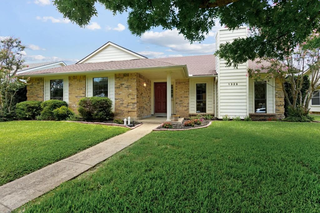 1325 Heidi Drive, Plano