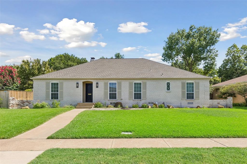 527 Twilight Trail, Richardson