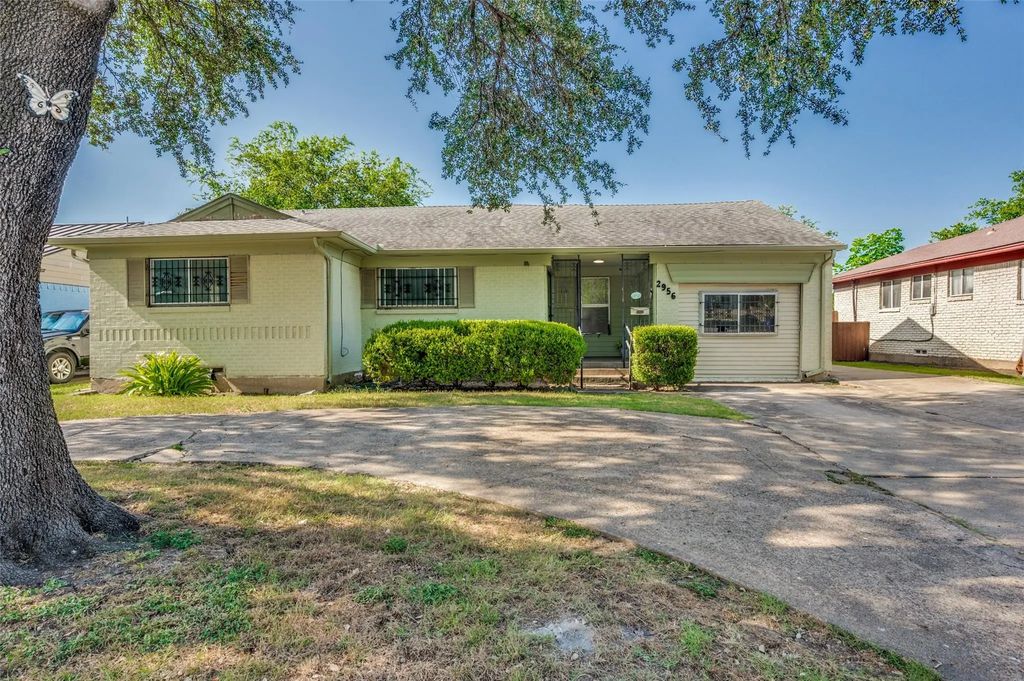 2956 Royal Lane, Dallas