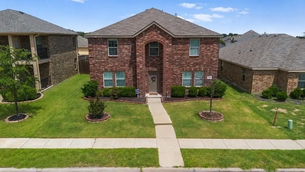 2508 Glen Hollow Drive, Lancaster