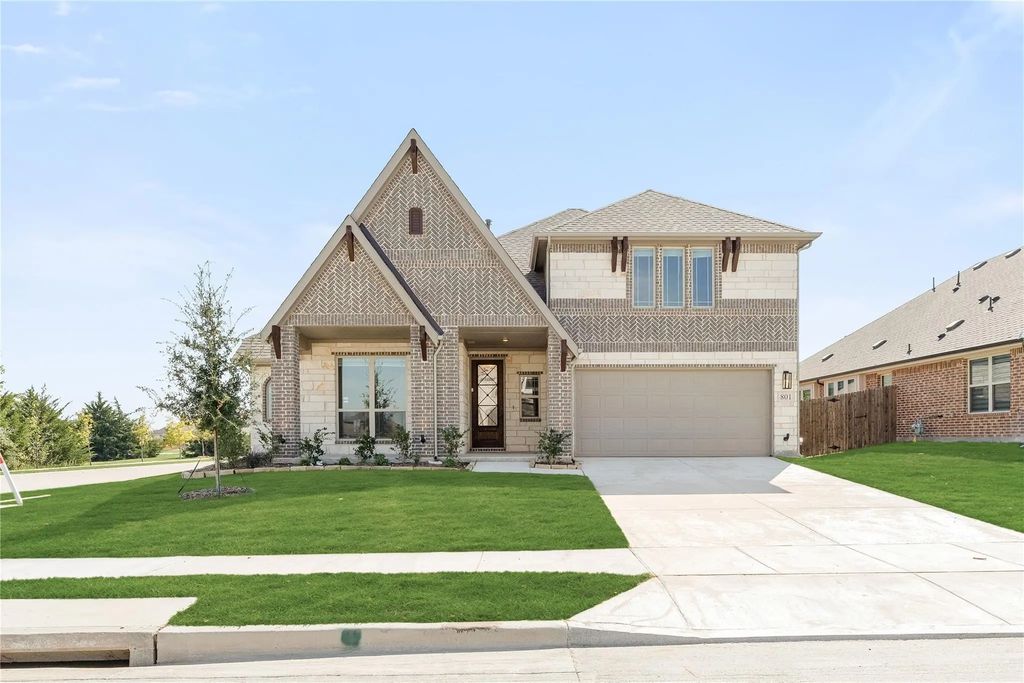 801 Twin Pine Court, Anna