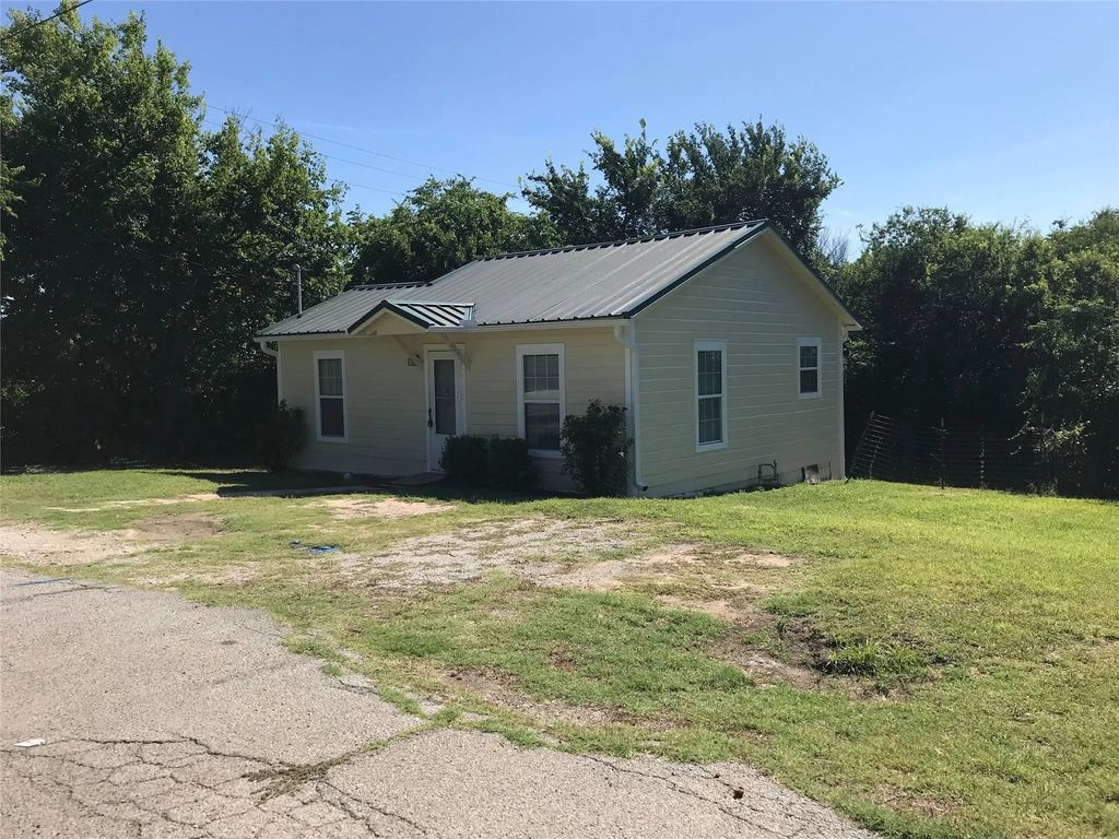 416 Shannon Street, Weatherford