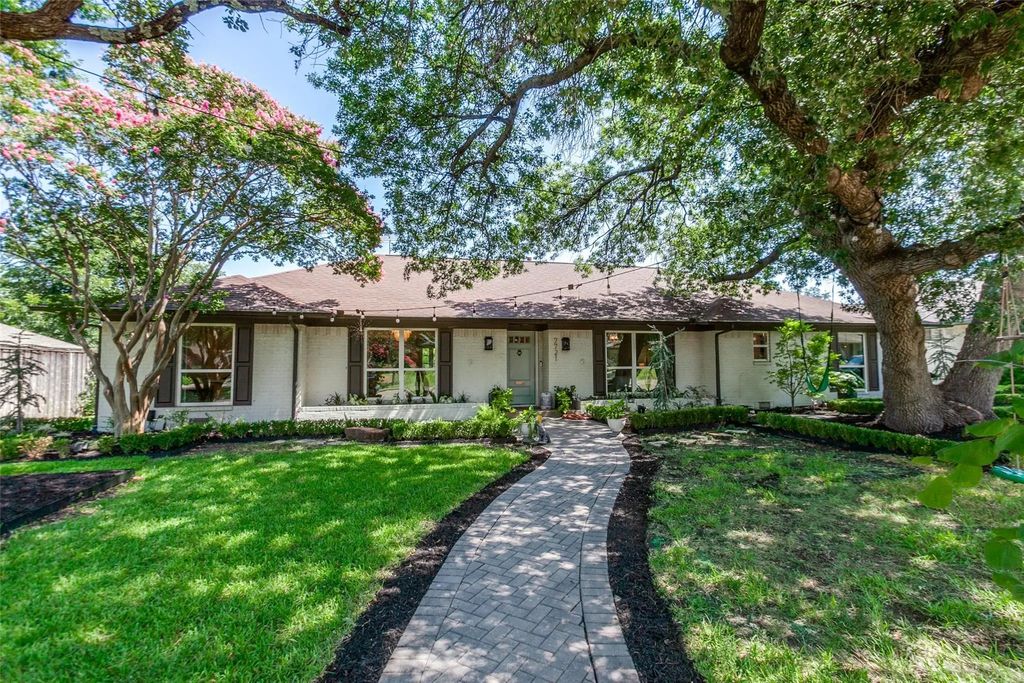 7721 Chattington Drive, Dallas