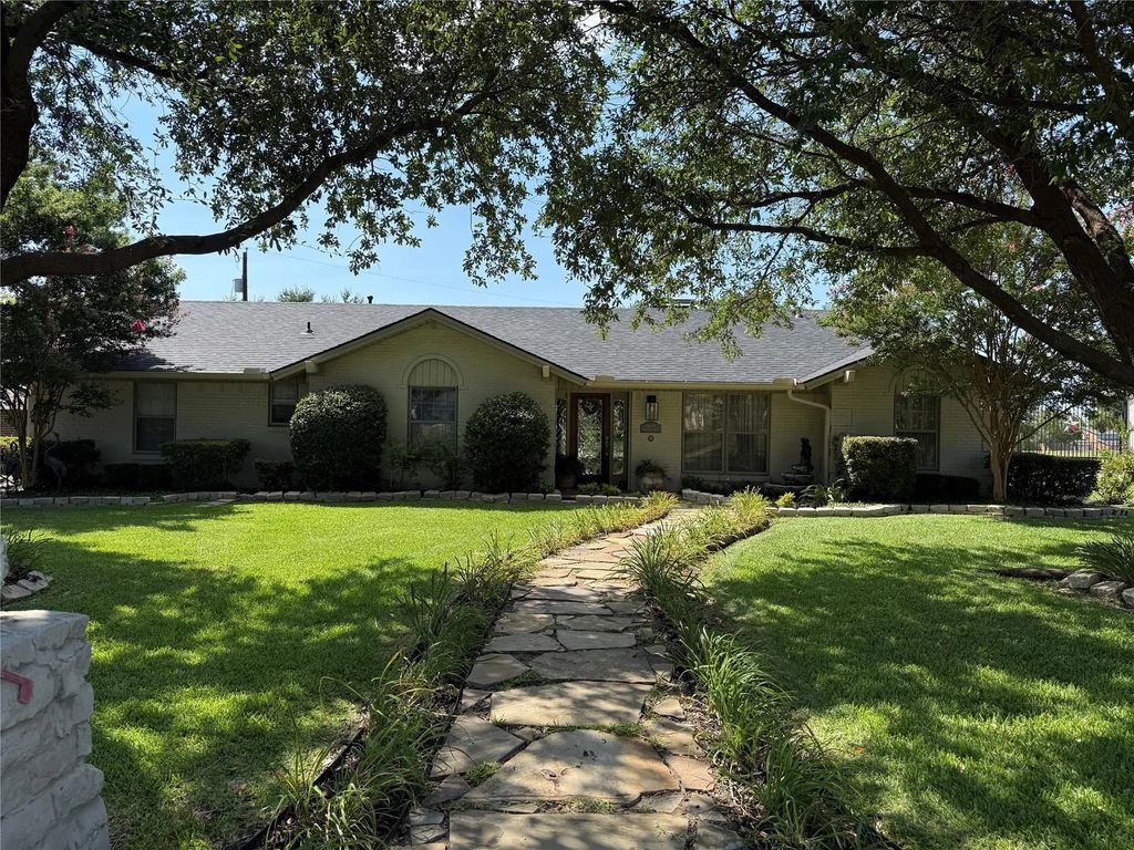 14635 Tanglewood Drive, Farmers Branch