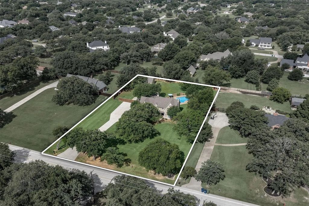 410 Simmons Road, Double Oak