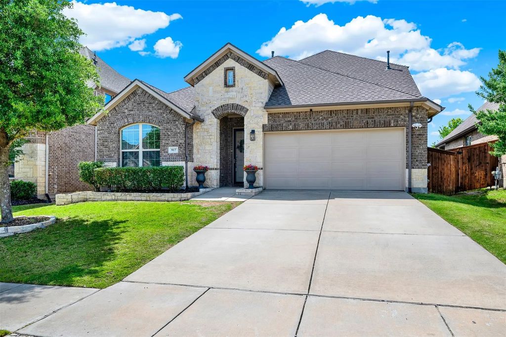 917 Llano Falls Drive, McKinney