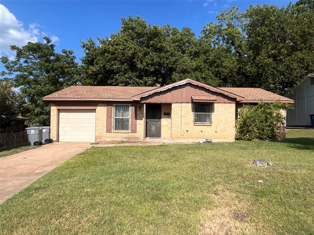 6808 Sweet Sue Lane, Dallas