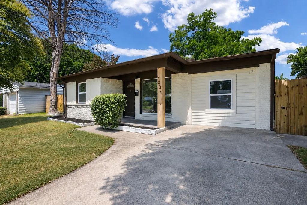 3039 Mason Drive, Mesquite
