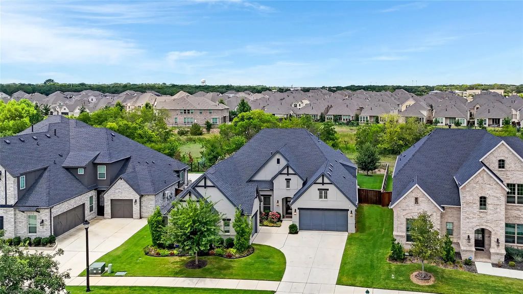 309 Misty Lane, Argyle