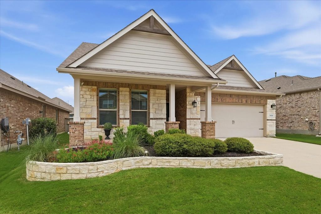 2424 Rooster Lane, Northlake