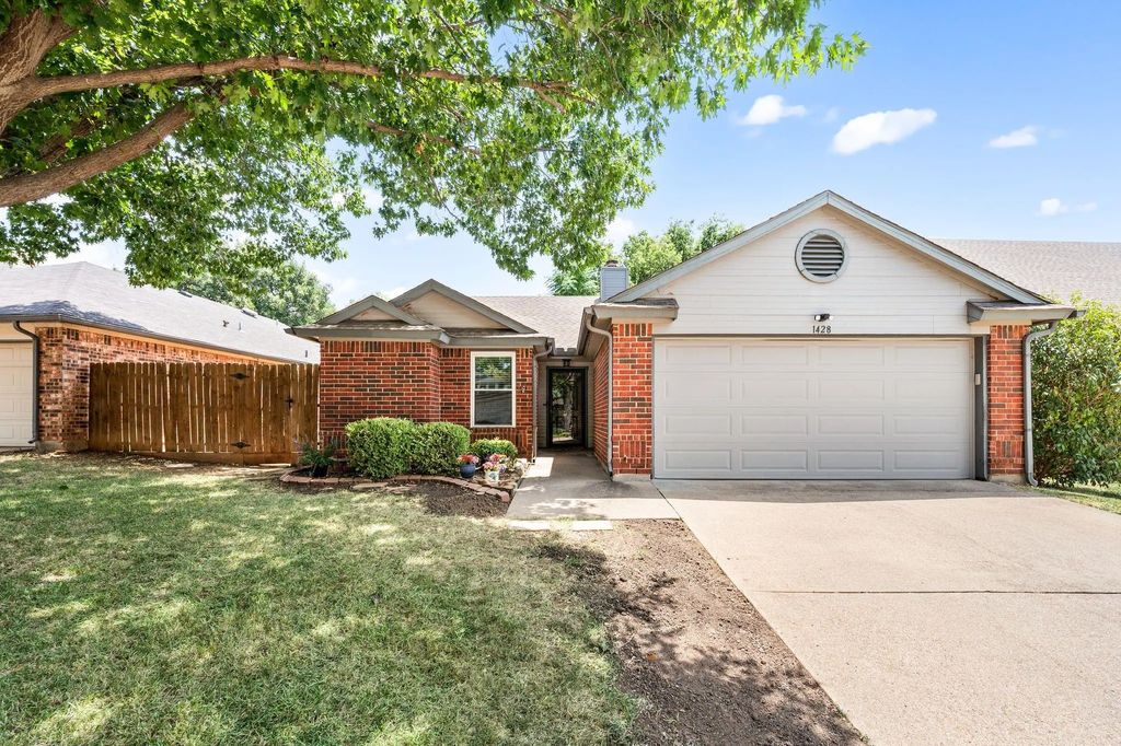 1428 Thistlewood Lane, Grapevine