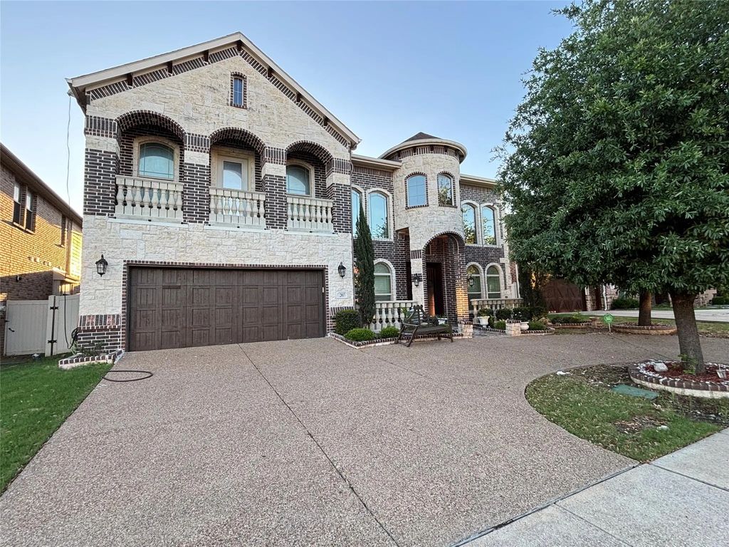 2807 Borama Drive, Irving