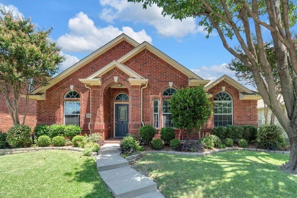 5612 Longhorn Drive, The Colony
