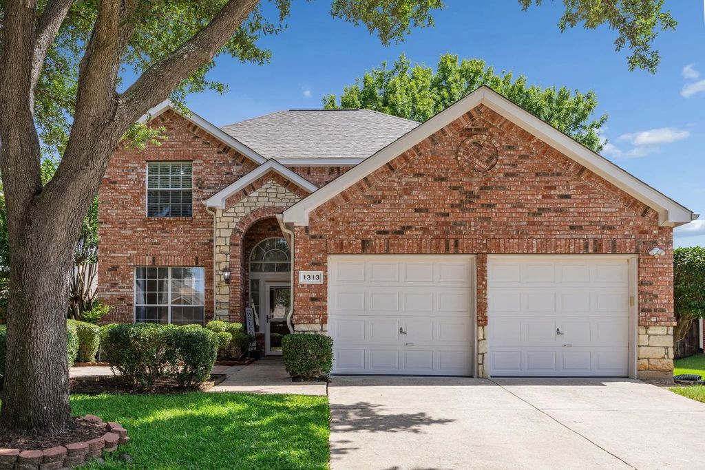 1313 Blairwood Drive, Flower Mound