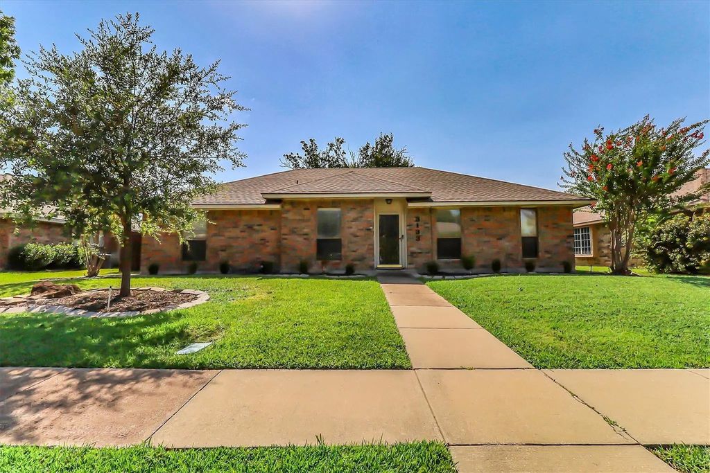 3133 Landover Drive, Carrollton