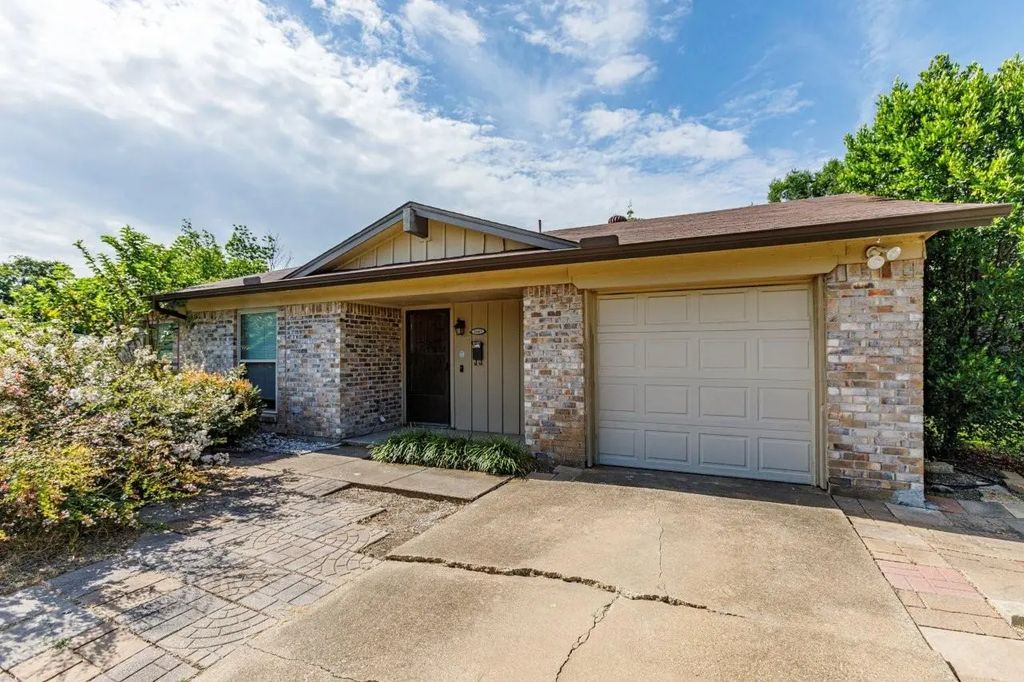 1462 Bay Shore Drive, Garland