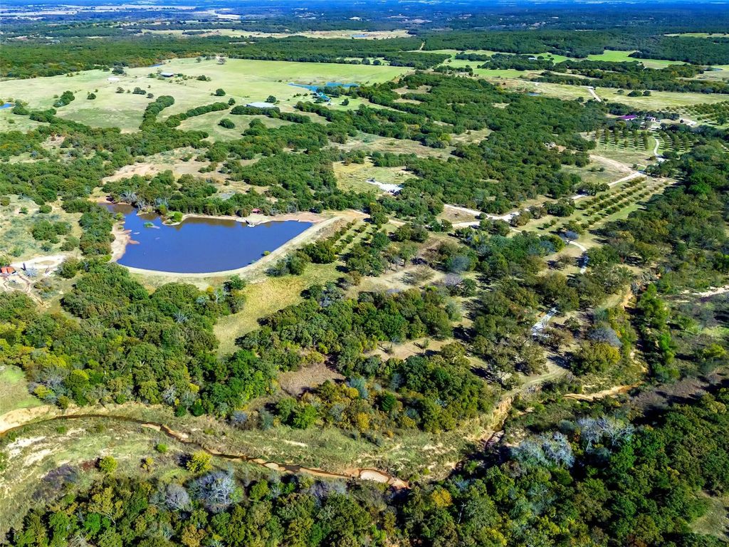 6108 Cottonwood Creek Road, Saint Jo