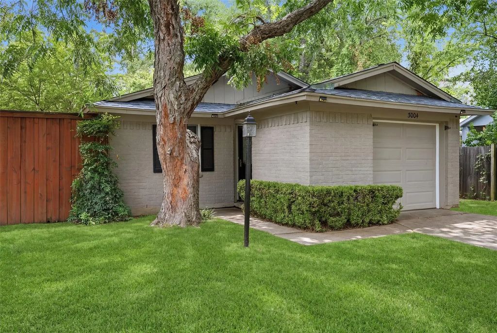 3004 Montclair Place, Denton