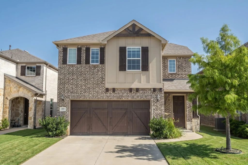 257 Jones Street, Irving