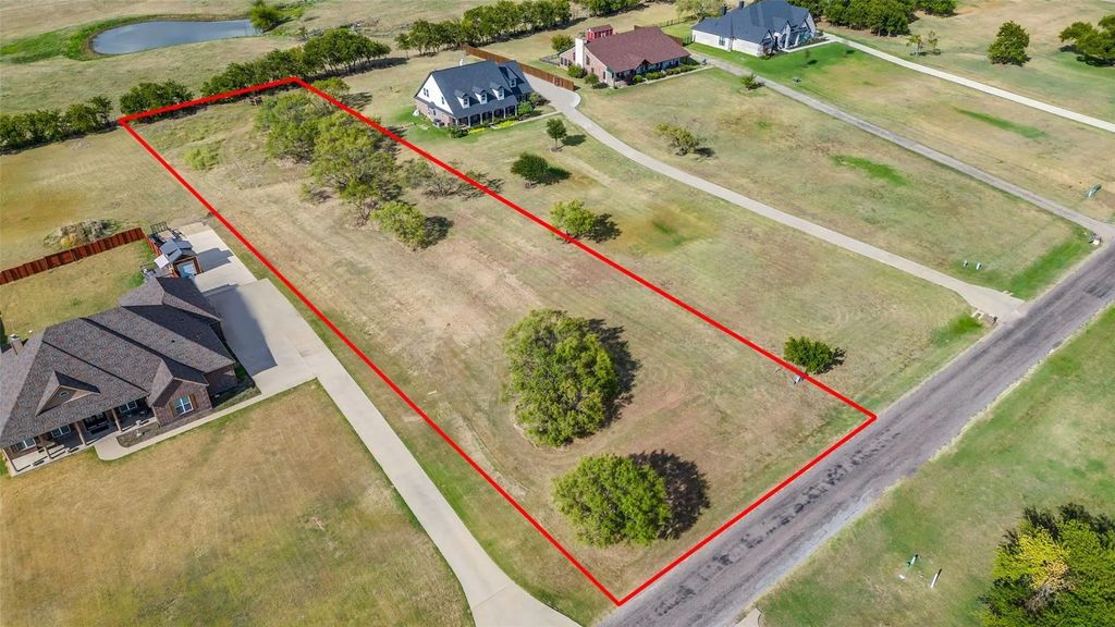 118 Whispering Winds Drive, Gunter
