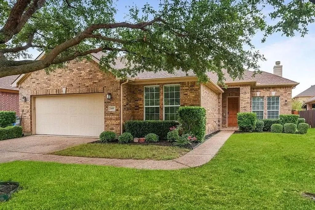 2605 Greyhawk Drive, Little Elm