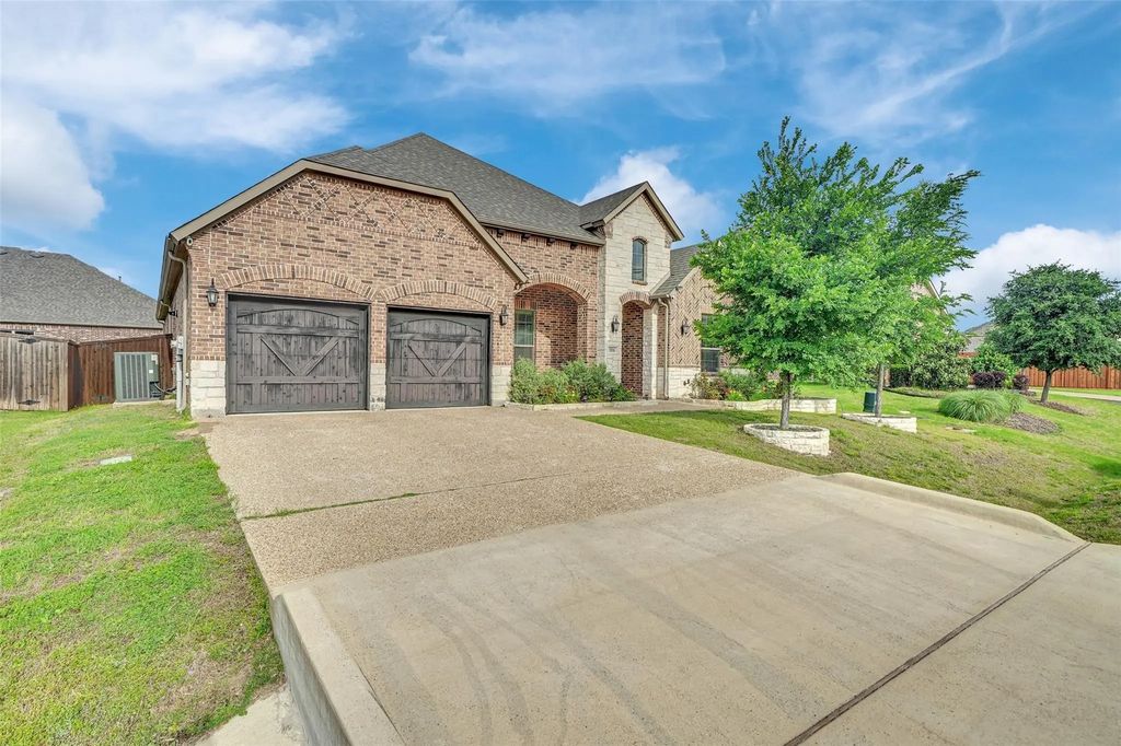 1816 Doves Landing Lane, Wylie