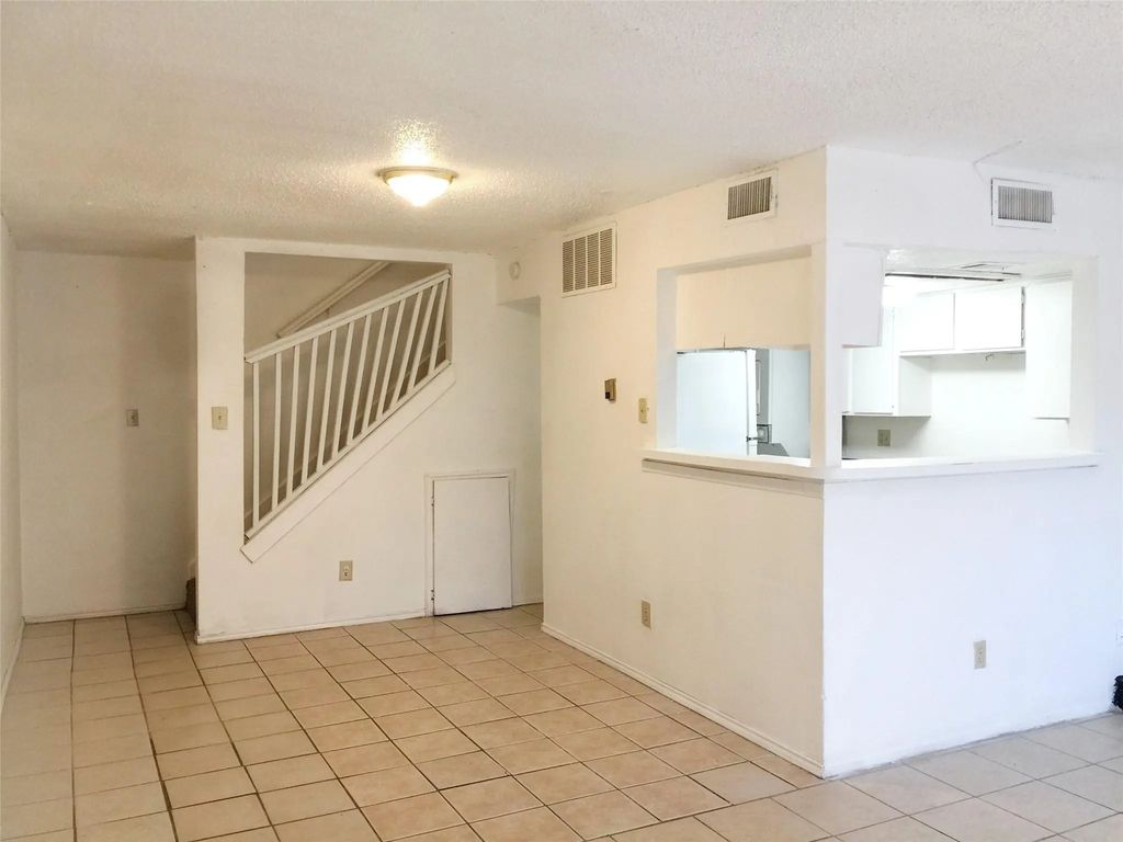 7152 Fair Oaks Avenue 1126, Dallas