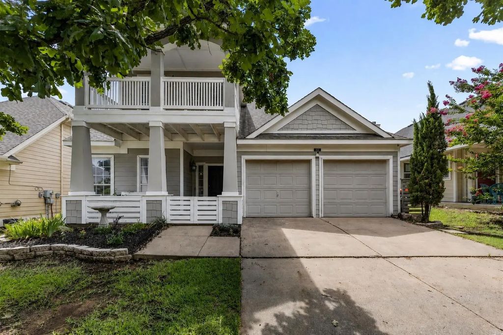 502 Hilltop Drive, Anna