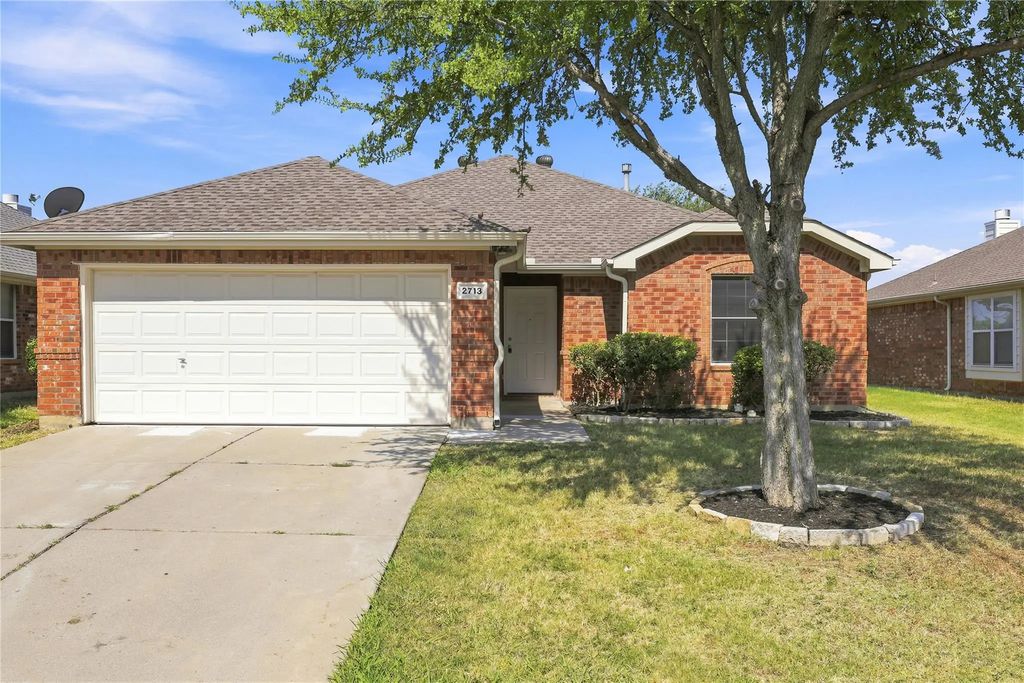 2713 Dawn Spring Drive, Little Elm