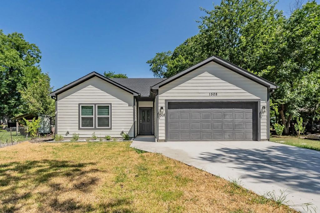 1508 W 12th Avenue, Corsicana