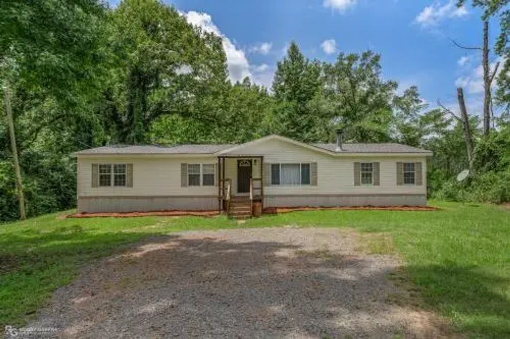 2374 Highway 532, Minden