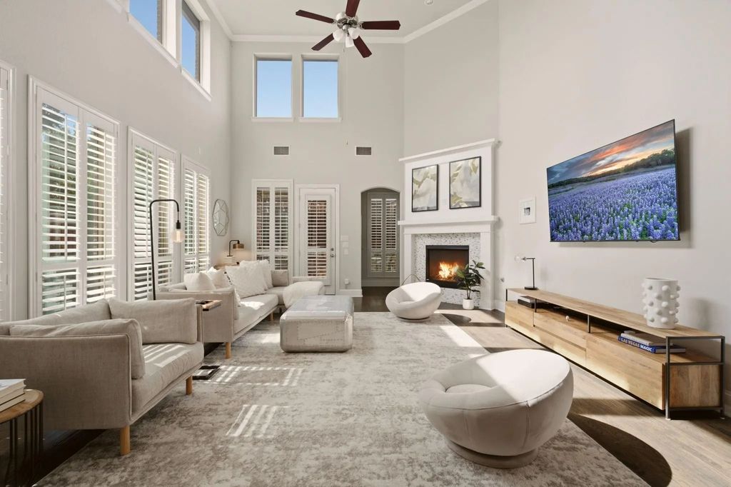 1064 Nancy Lane, Allen