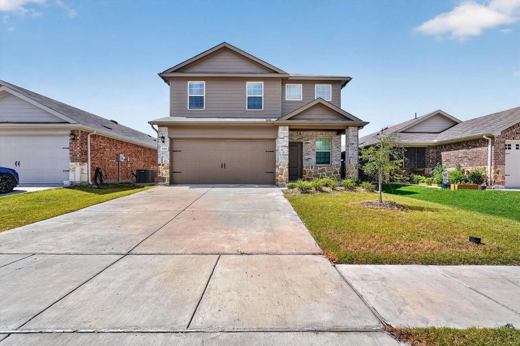 906 Shear Drive, Royse City