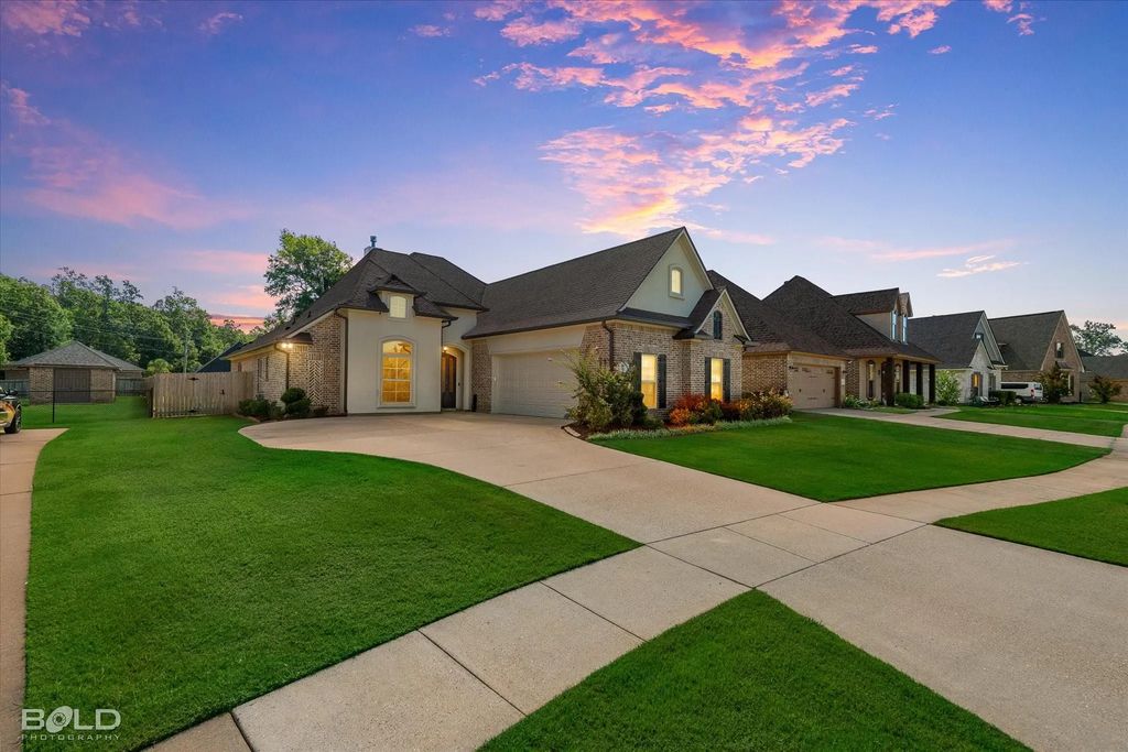 227 Morgan Court, Benton