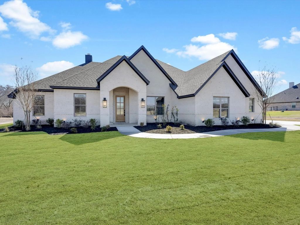 1013 Silver Sage, Weatherford