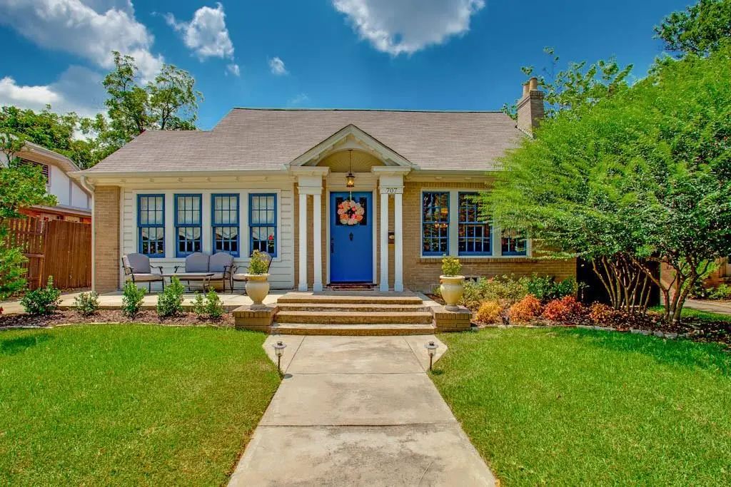 707 Skillman Street, Dallas