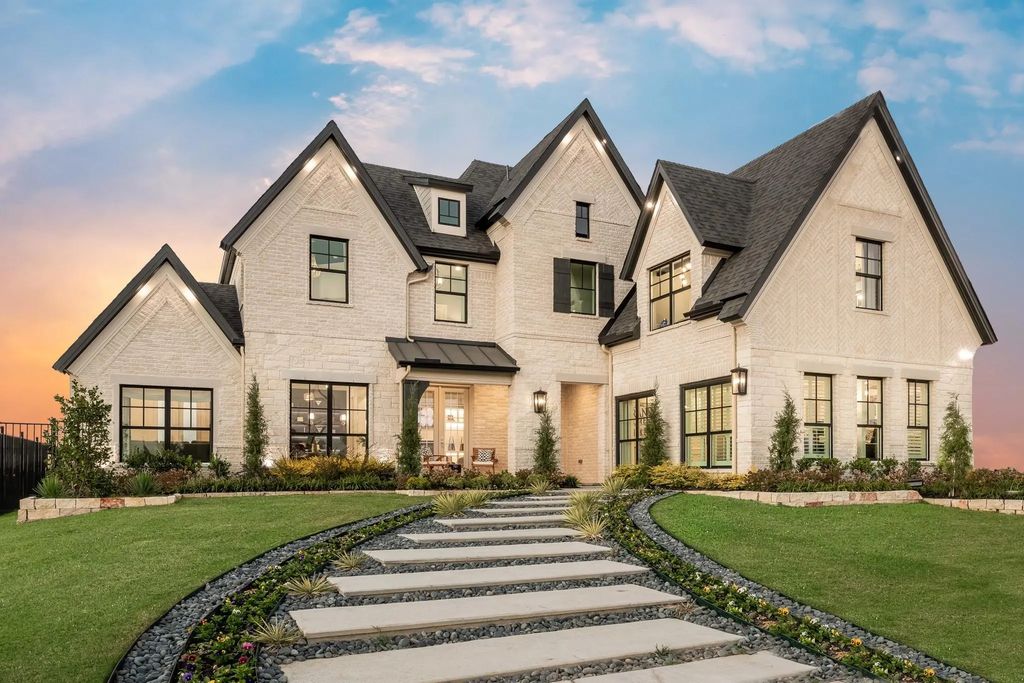 2804 Fountain Park Drive, Celina
