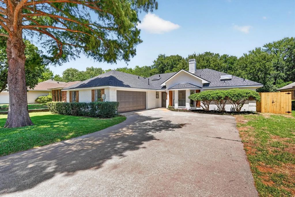 3913 Scott Drive, Rowlett