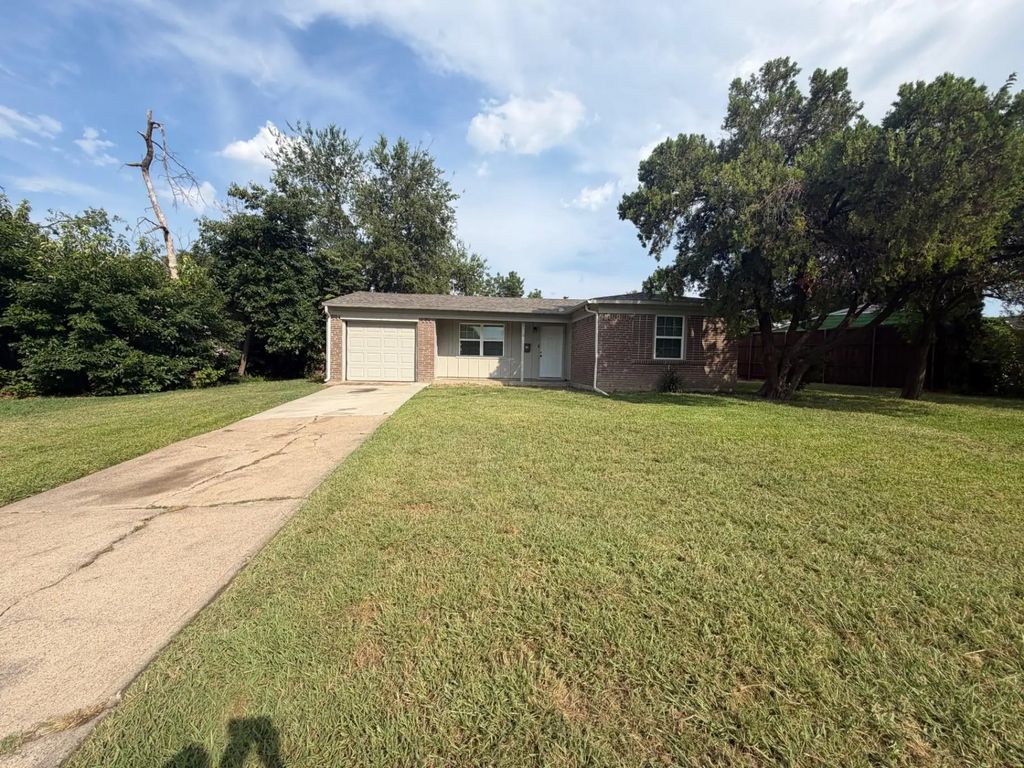 4500 Sherwood Drive, Mesquite
