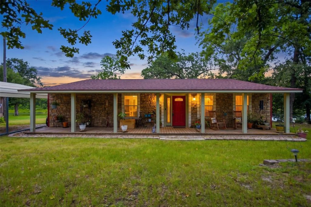 1411 Raintree Lakes Circle, Big Sandy