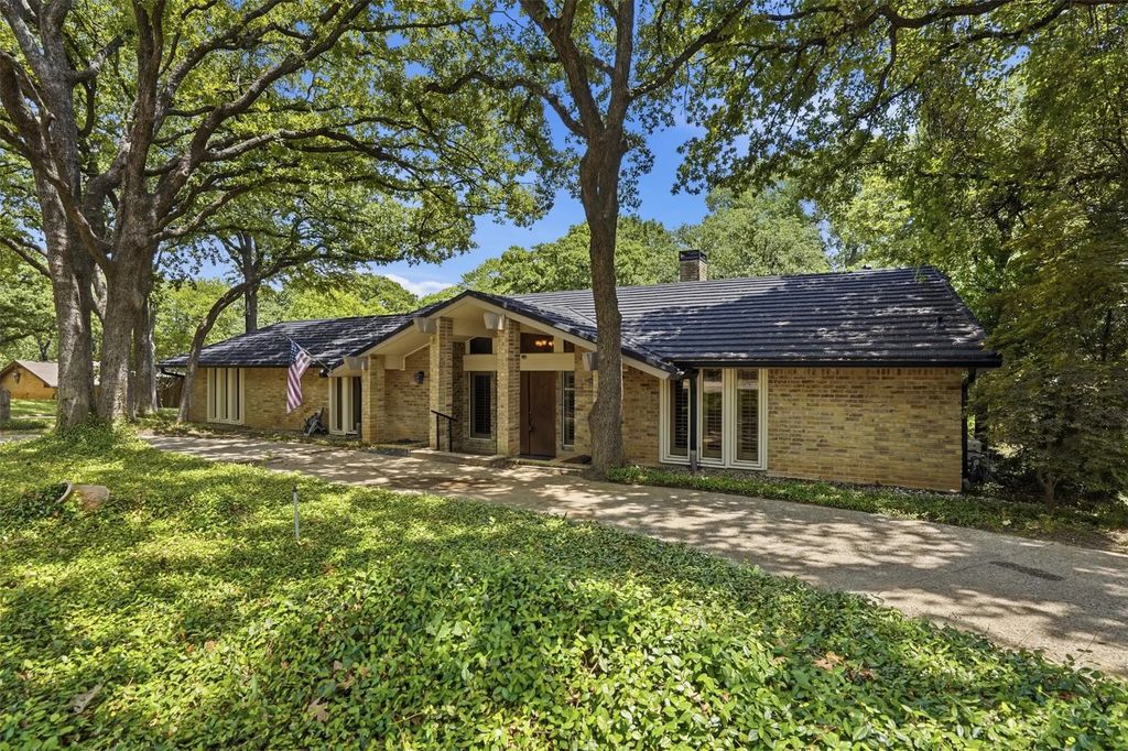 1807 Mossy Oak Street, Arlington