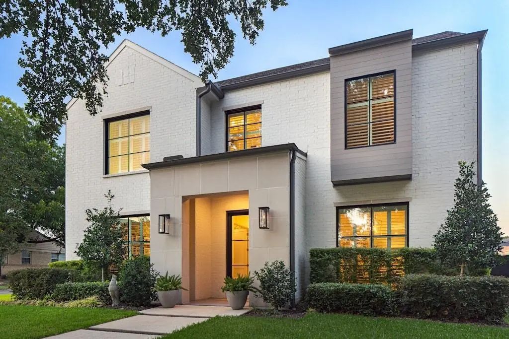 7626 Kaywood Drive, Dallas
