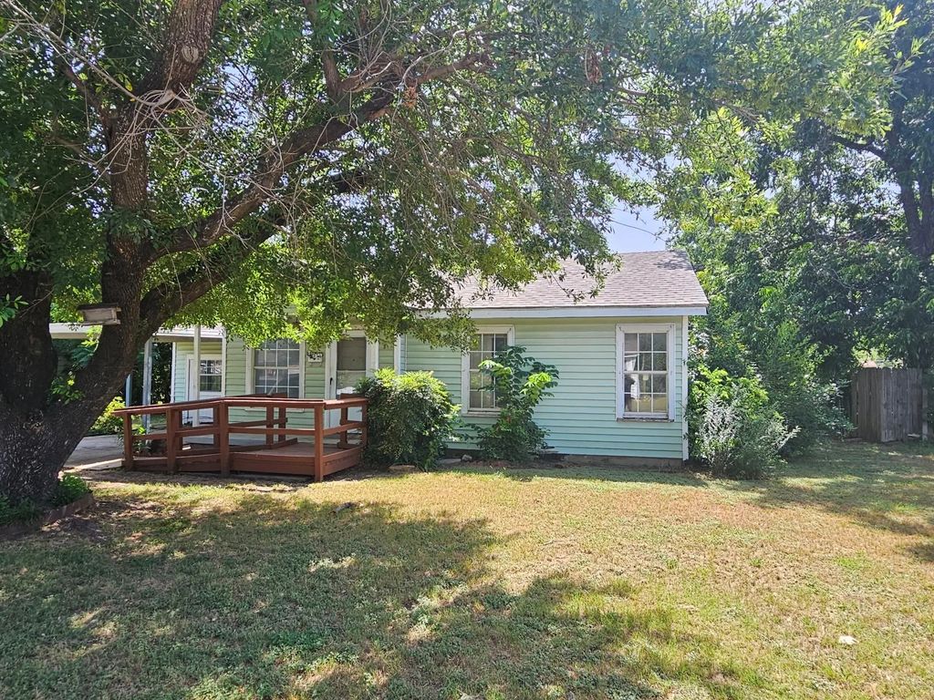 3132 Lakeland Street, Fort Worth