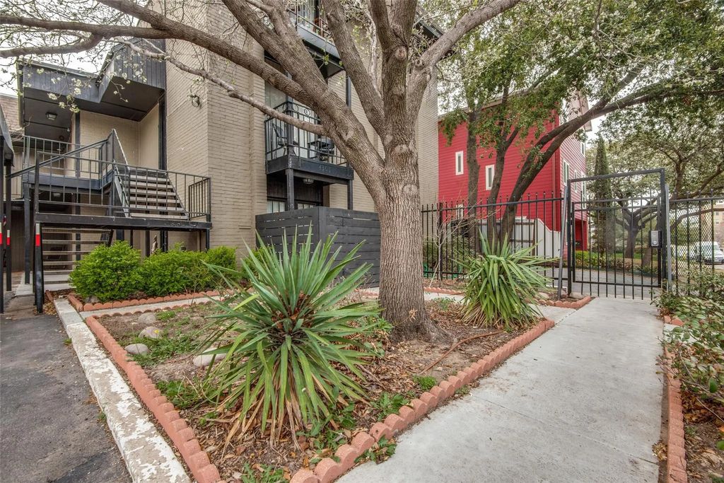 4301 Hartford Street 118, Dallas