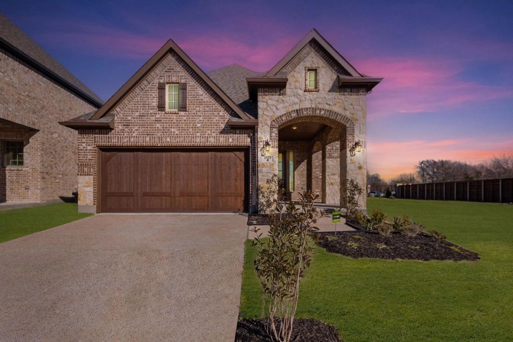 3523 Riley Street, Fate